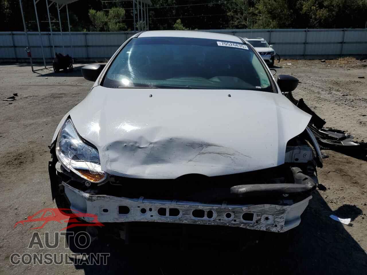 FORD FOCUS 2012 - 1FAHP3E22CL303817
