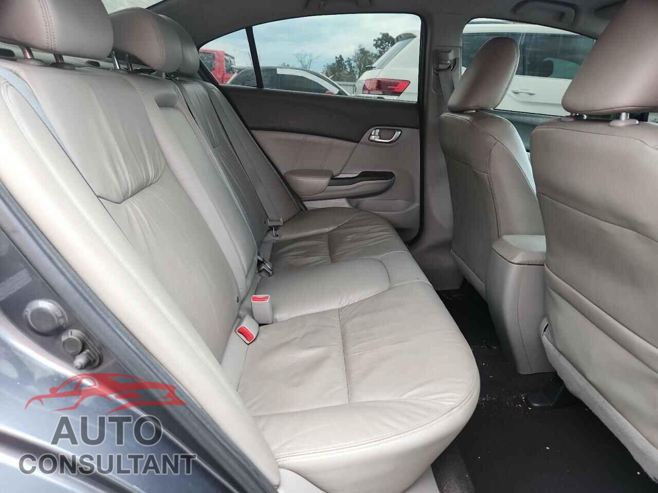 HONDA CIVIC 2012 - 2HGFB2F98CH528375