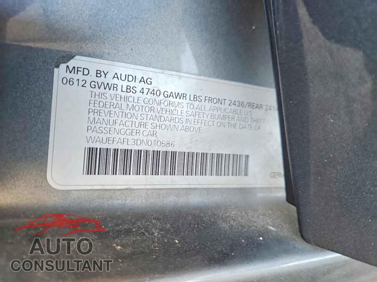AUDI A4 2013 - WAUEFAFL3DN010586
