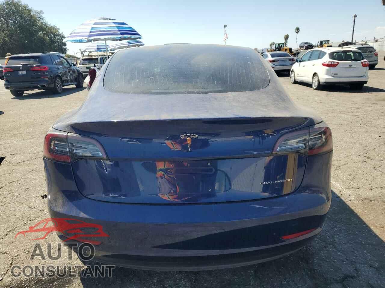TESLA MODEL 3 2018 - 5YJ3E1EB4JF120370