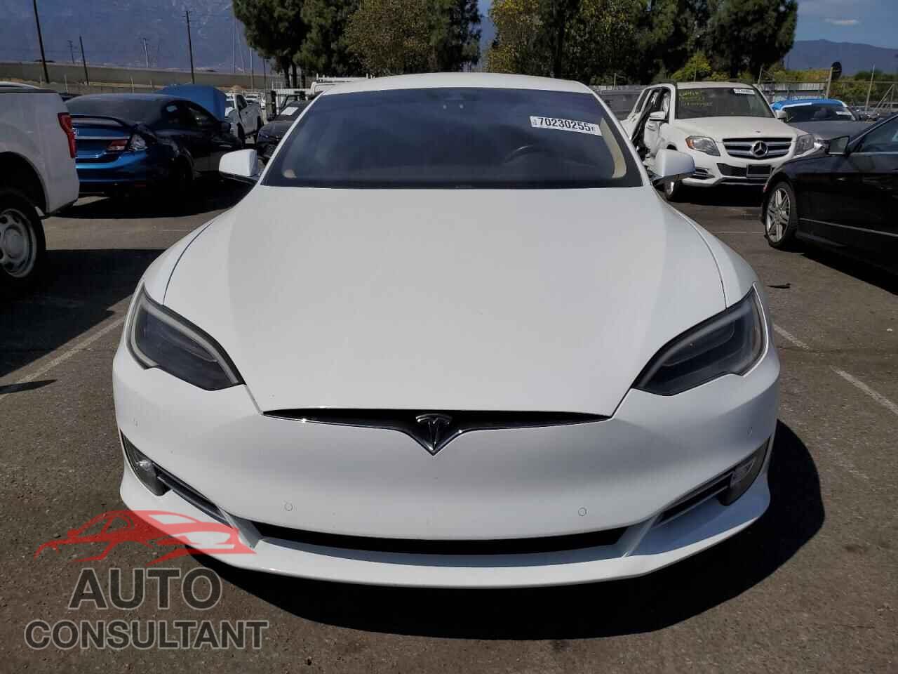 TESLA MODEL S 2016 - 5YJSA1E18GF157803