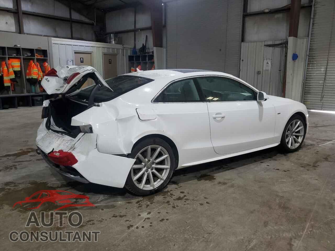 AUDI A5 2015 - WAUMFAFR7FA004719