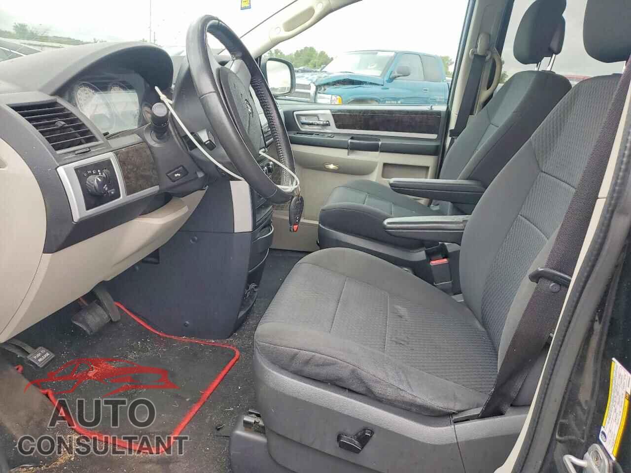 DODGE CARAVAN 2010 - 2D4RN5D13AR459297