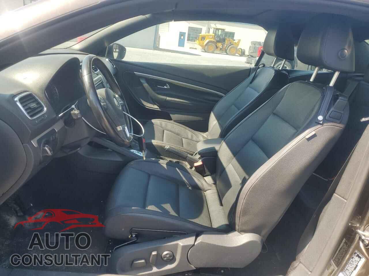 VOLKSWAGEN EOS 2012 - WVWBW7AH5CV001205