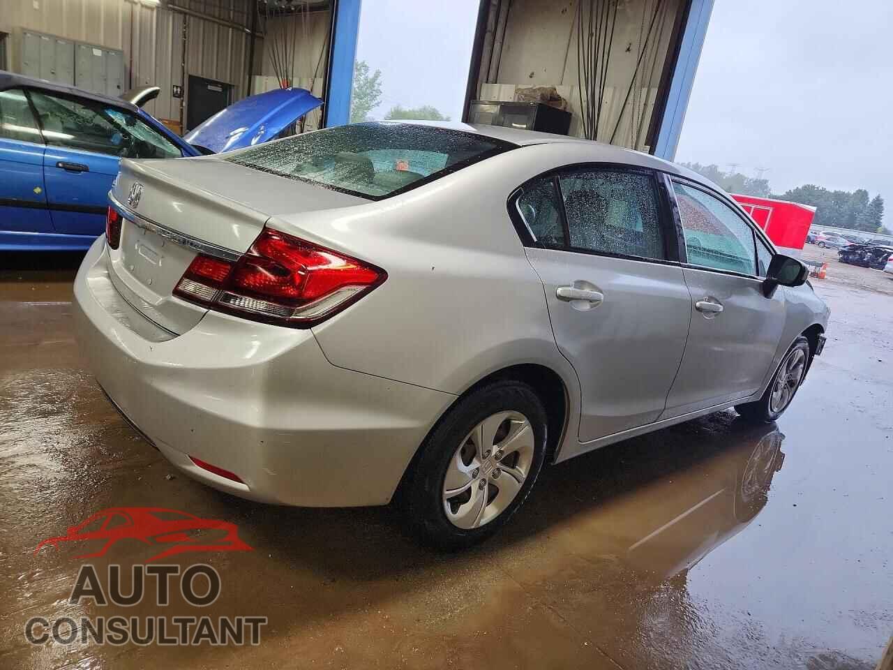 HONDA CIVIC 2015 - 19XFB2F52FE080419