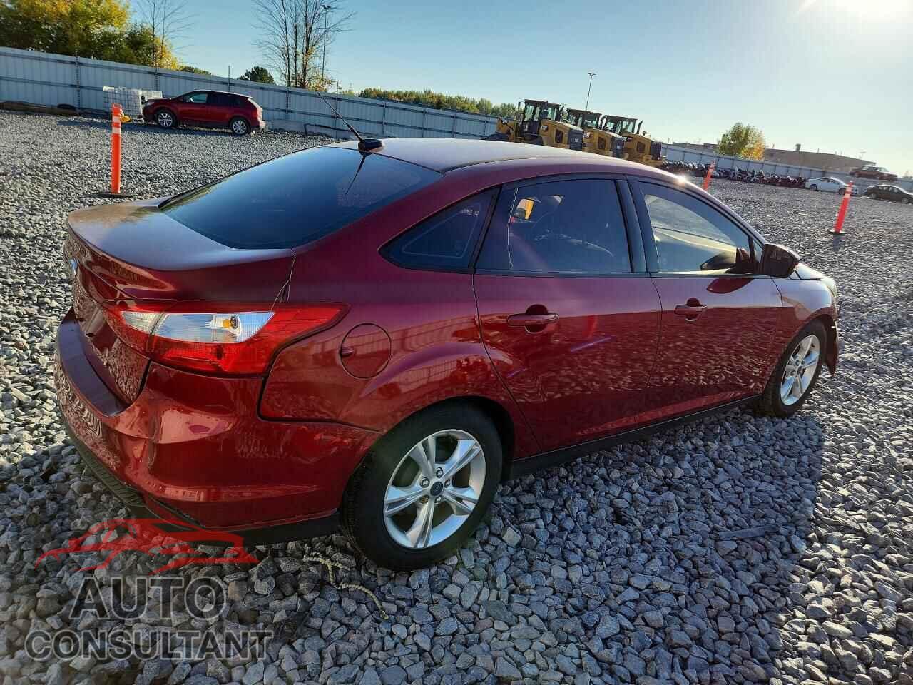 FORD FOCUS 2014 - 1FADP3F26EL207379