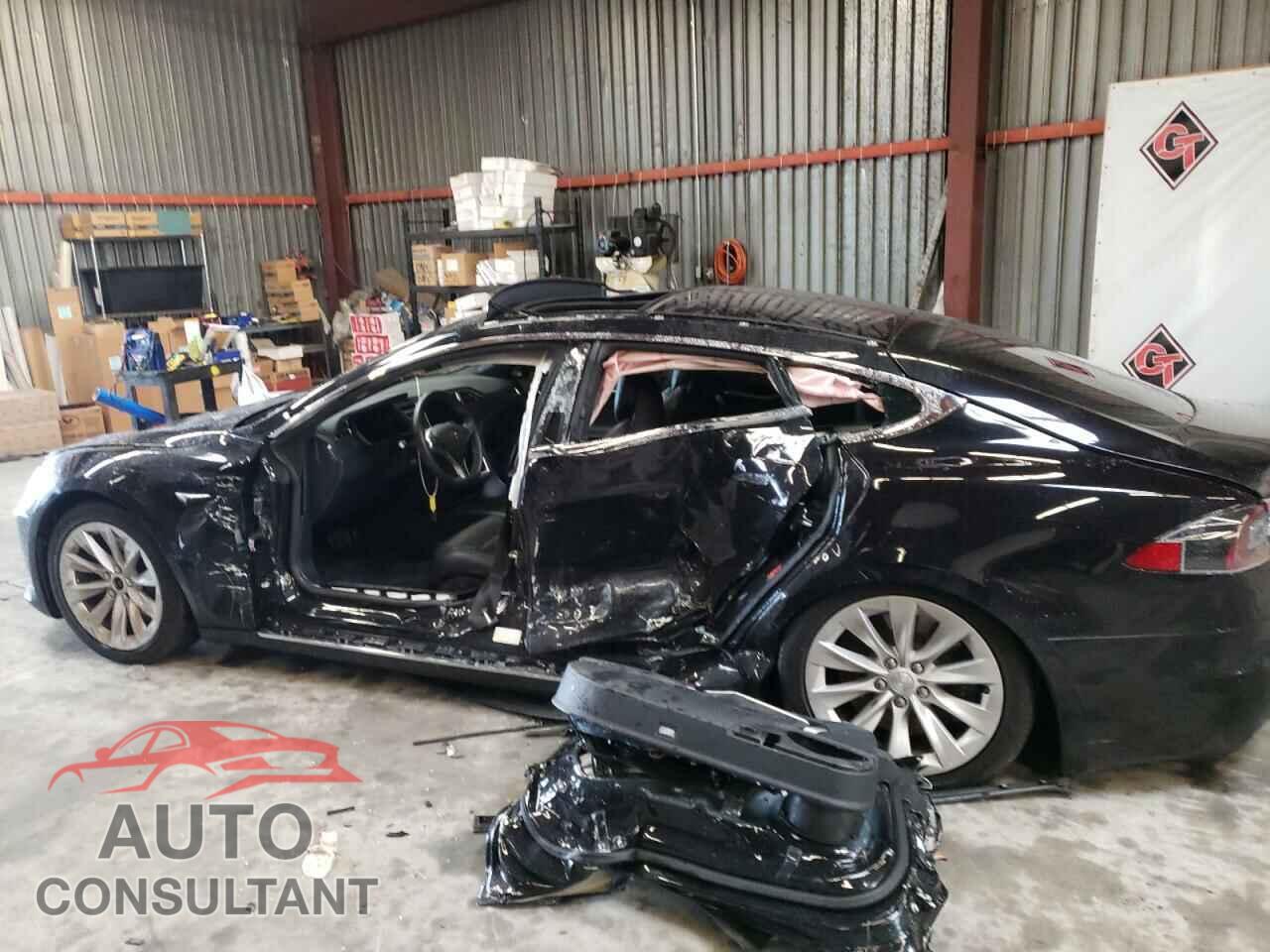 TESLA MODEL S 2017 - 5YJSA1E21HF199014