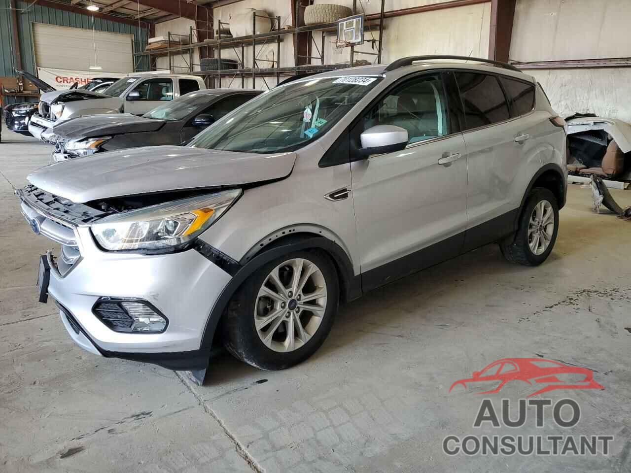 FORD ESCAPE 2017 - 1FMCU9G90HUC20264