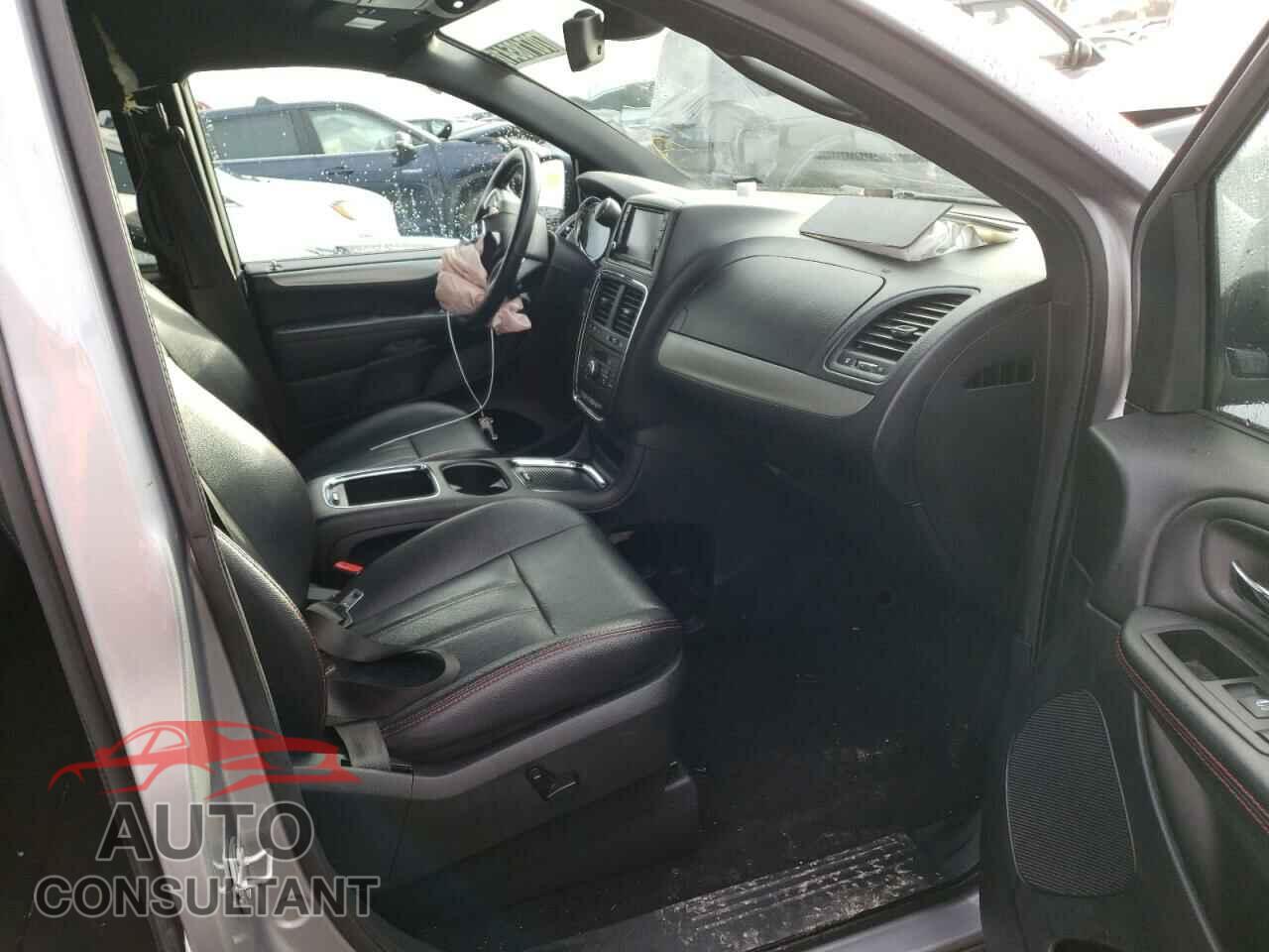 DODGE GRAND CARA 2019 - 2C4RDGEG6KR538253