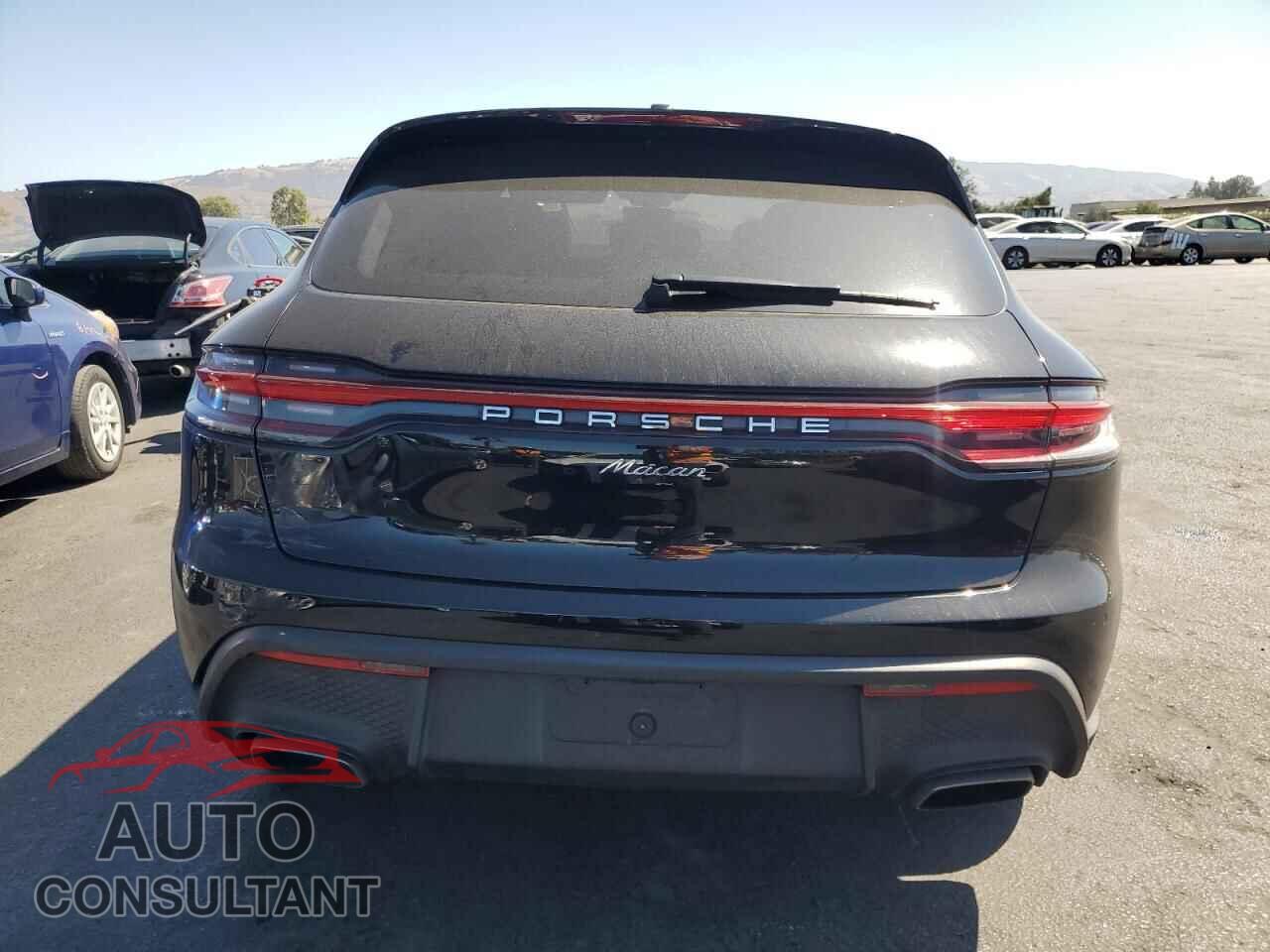 PORSCHE MACAN BASE 2024 - WP1AA2A57RLB12294