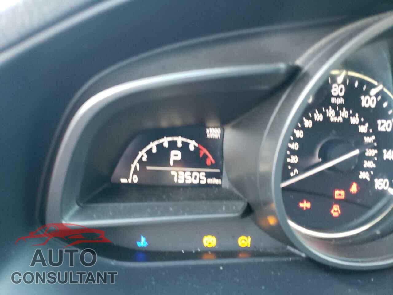 MAZDA 3 2017 - 3MZBN1U70HM107479