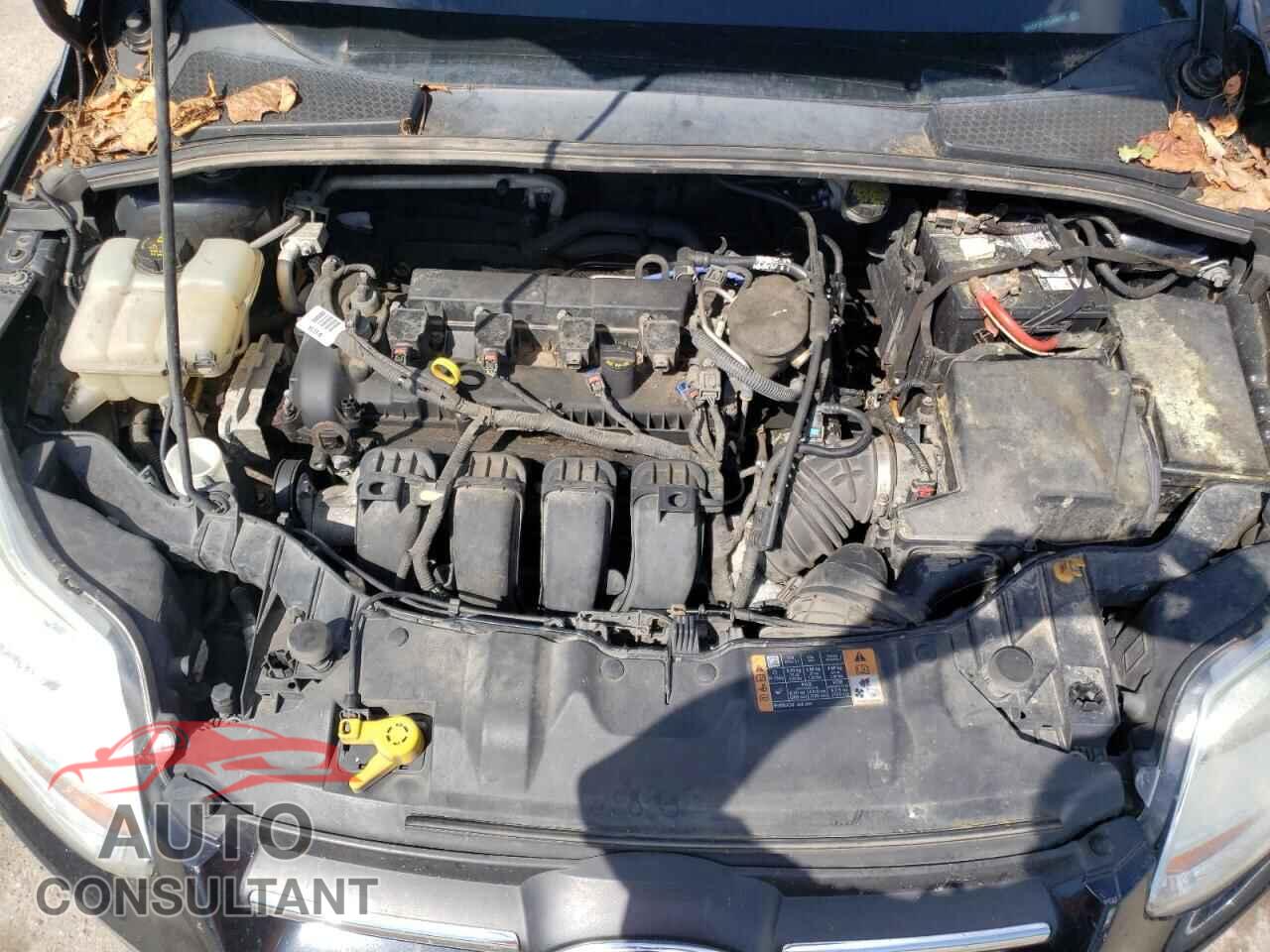 FORD FOCUS 2014 - 1FADP3F28EL450059
