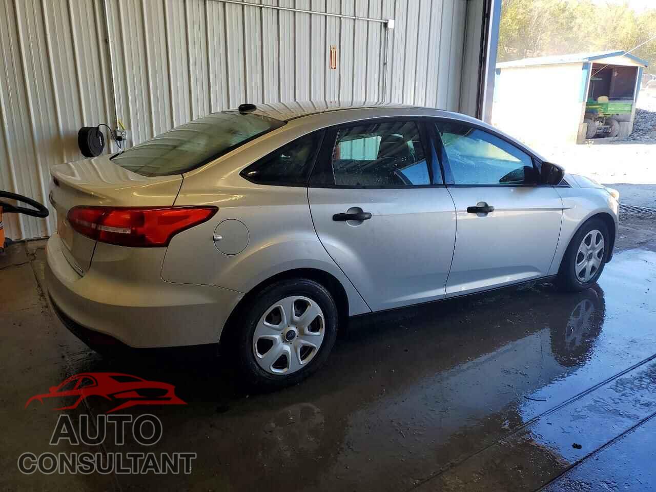 FORD FOCUS 2016 - 1FADP3E2XGL203405