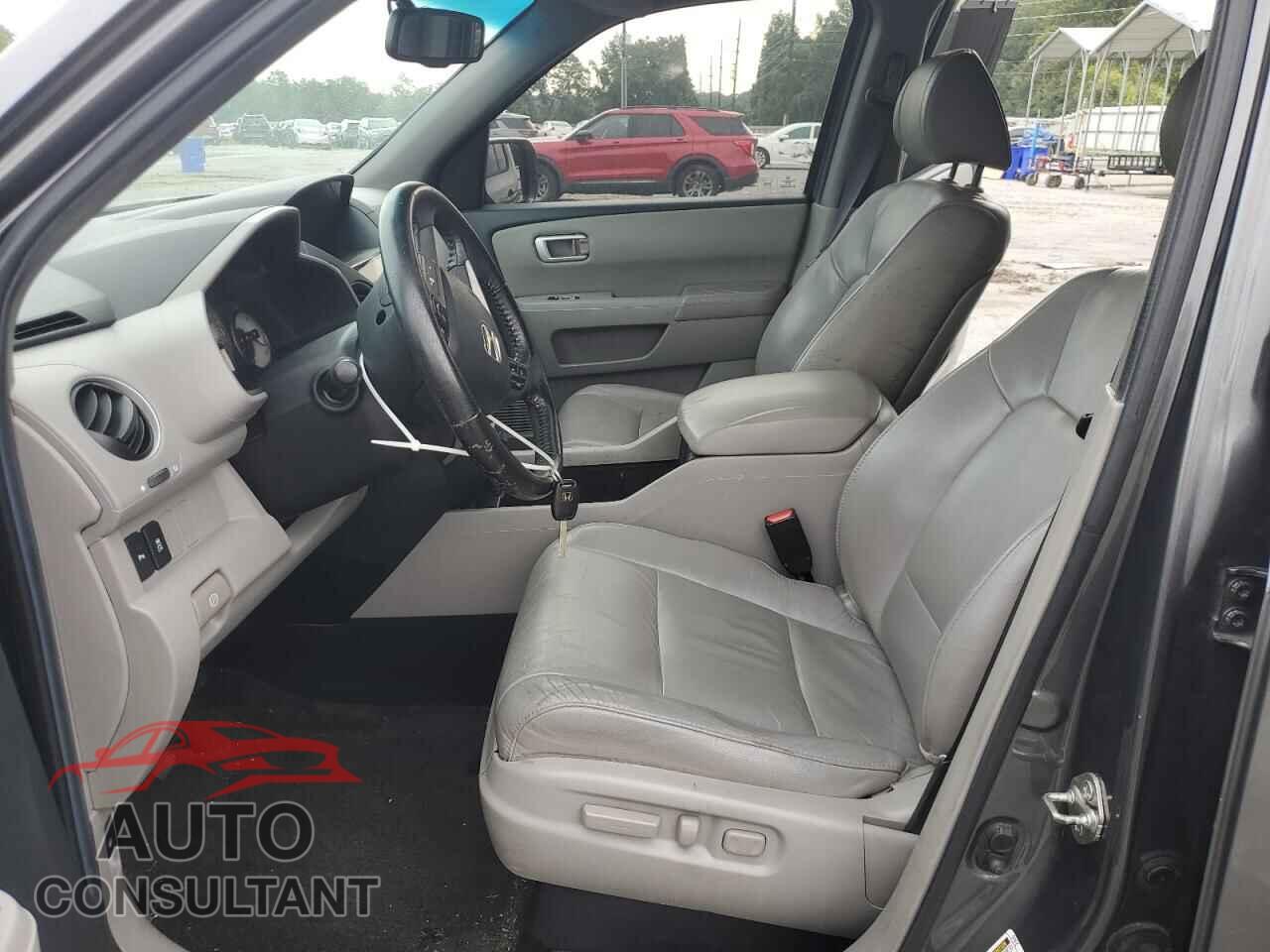 HONDA PILOT 2012 - 5FNYF4H92CB009882