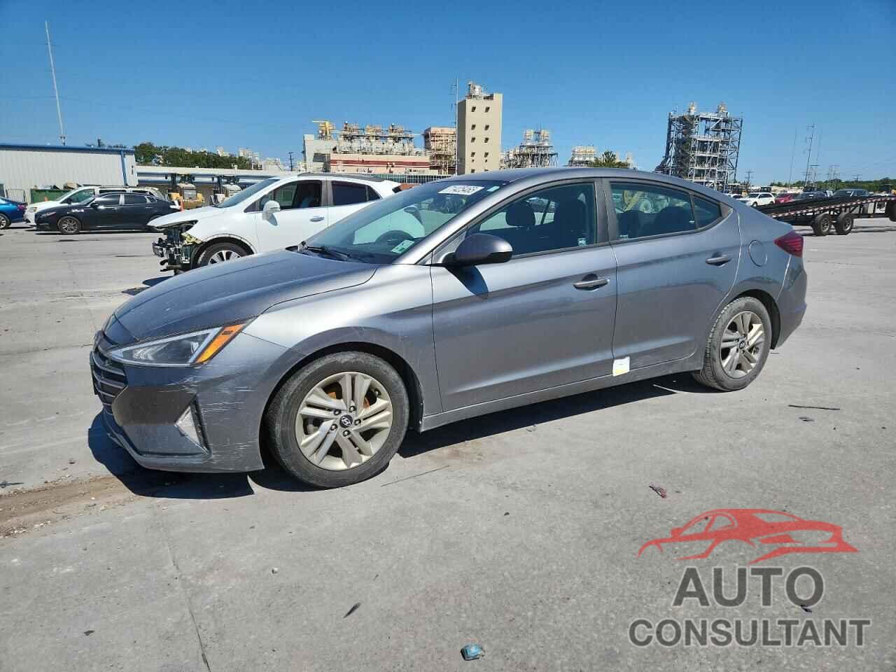 HYUNDAI ELANTRA 2019 - 5NPD84LFXKH432604