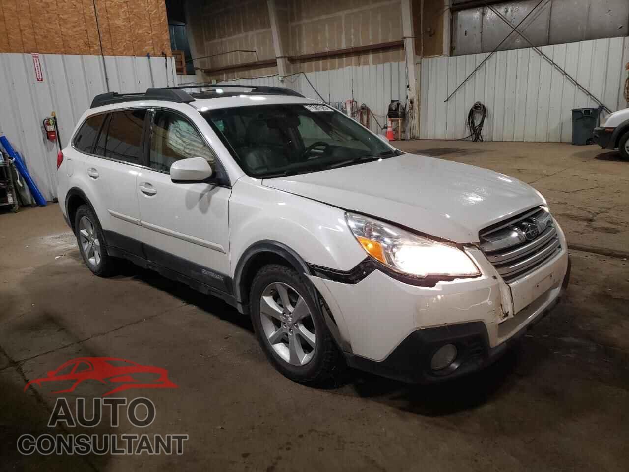 SUBARU OUTBACK 2014 - 4S4BRBNC3E3323666