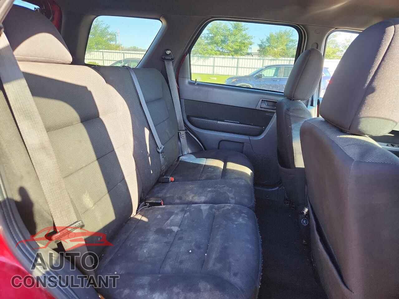 FORD ESCAPE 2009 - 1FMCU93G09KA56841