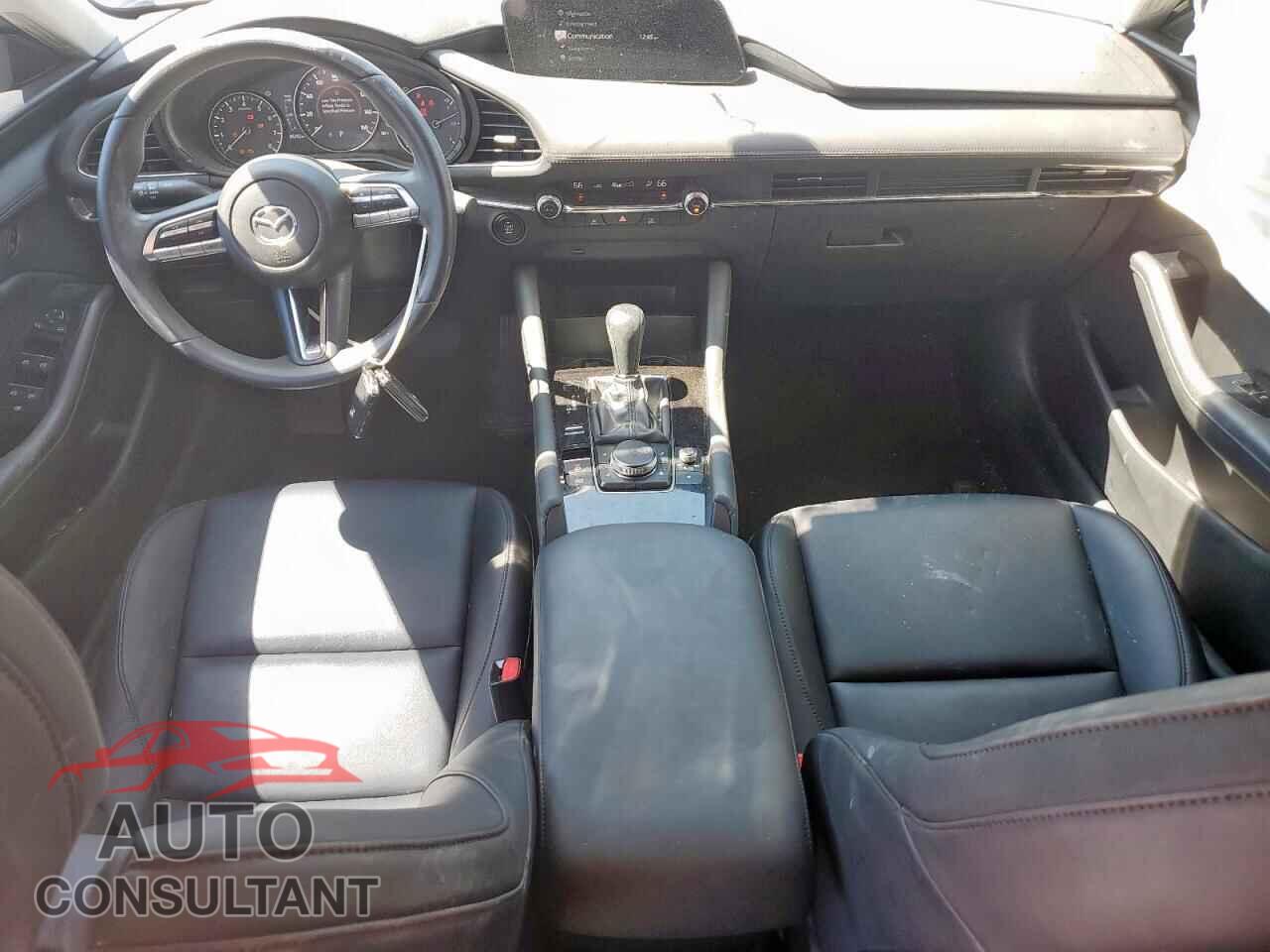 MAZDA 3 2019 - JM1BPACL2K1110612