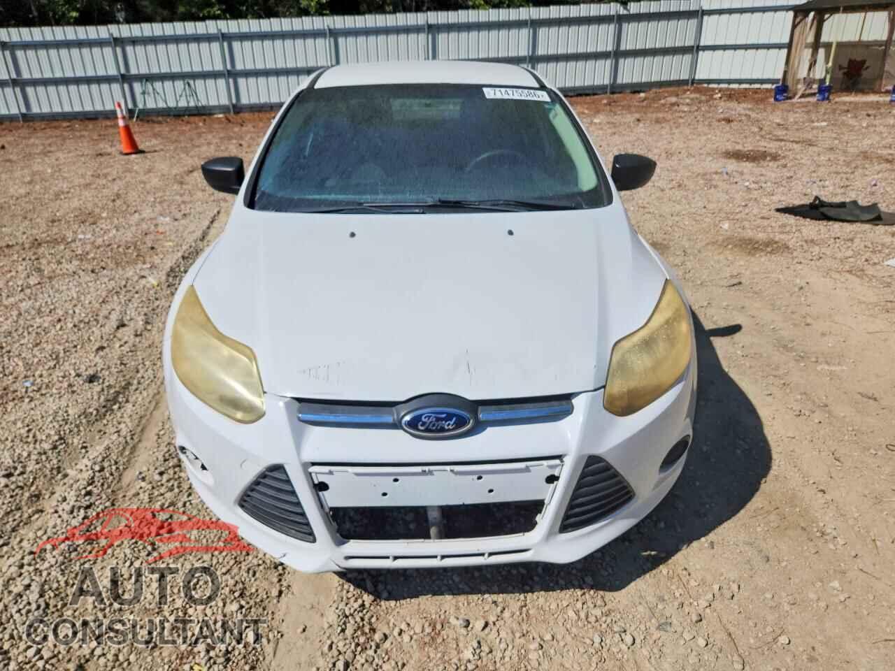 FORD FOCUS 2014 - 1FADP3E22EL357328