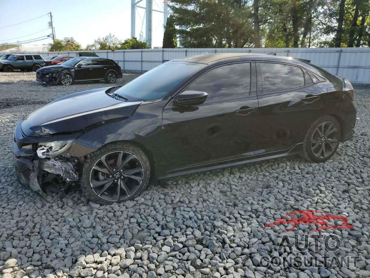 HONDA CIVIC 2018 - SHHFK7H48JU232500