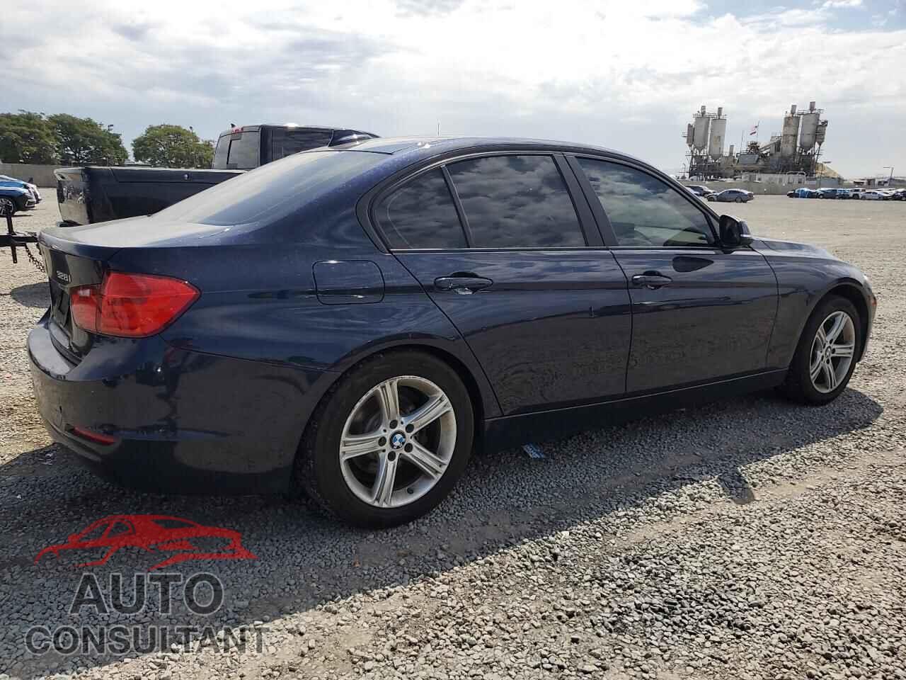 BMW 3 SERIES 2015 - WBA3C1C56FP853131