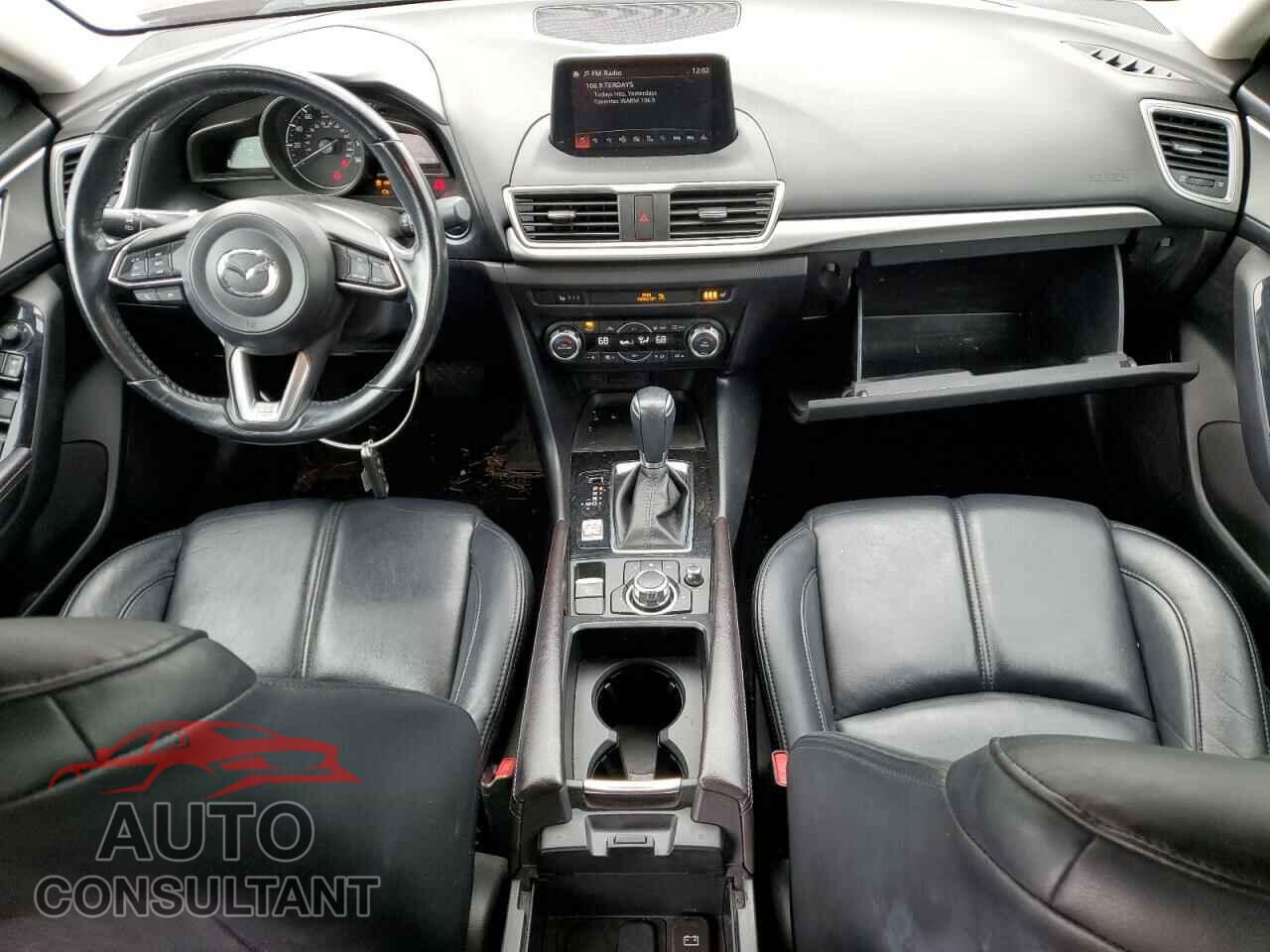 MAZDA 3 2017 - 3MZBN1V75HM117942