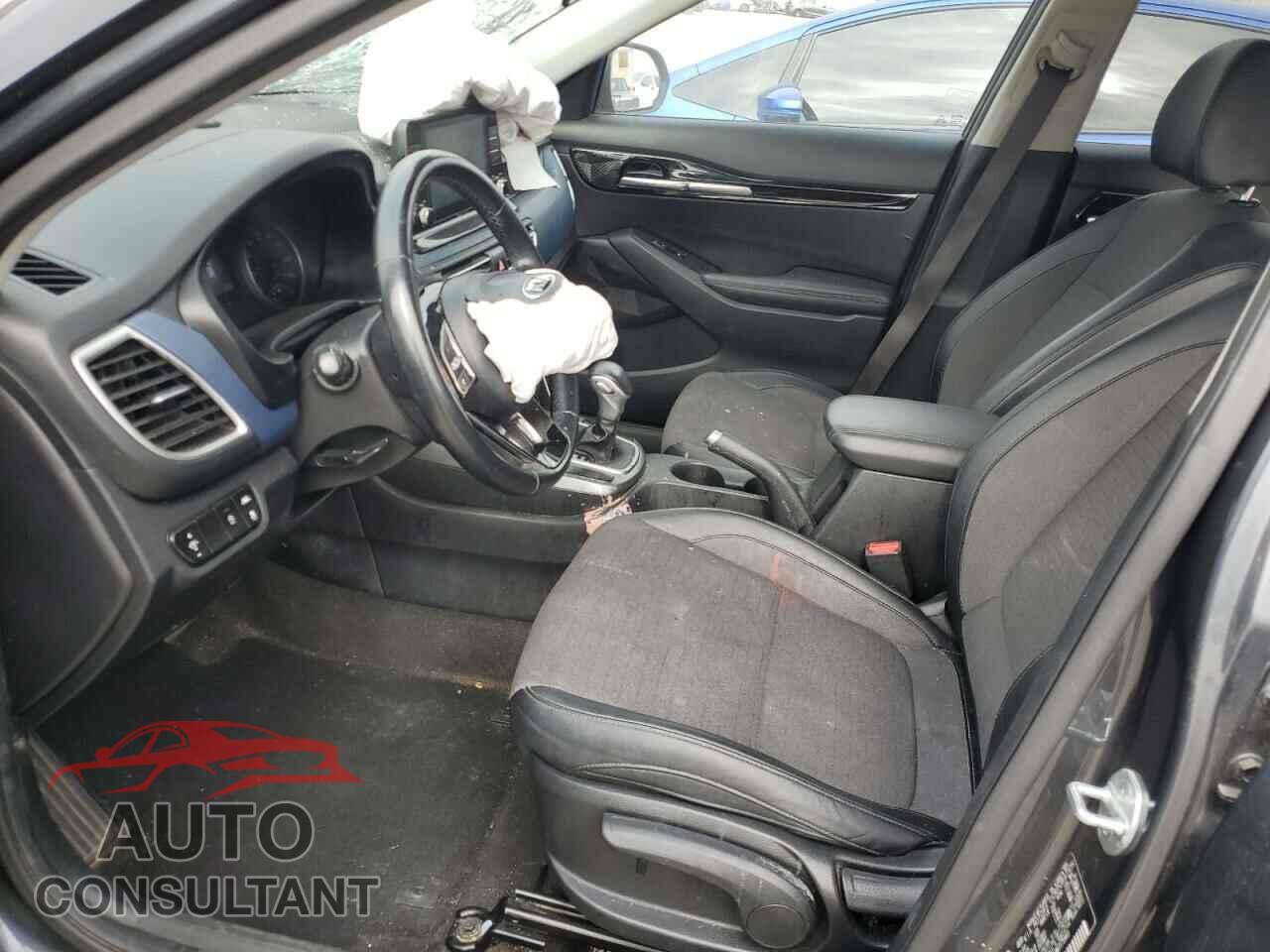 KIA SELTOS 2021 - KNDEU2AA9M7171940
