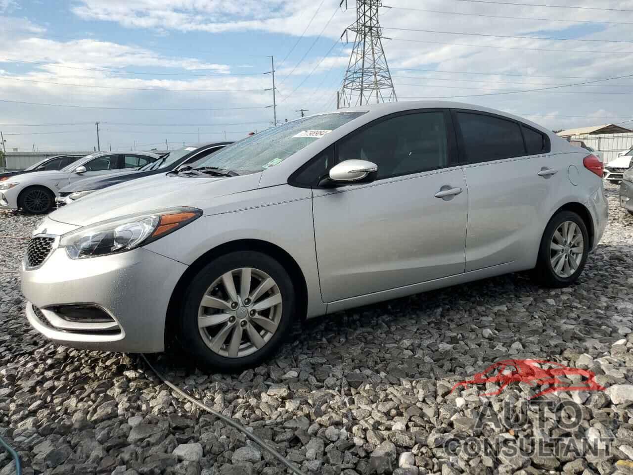 KIA FORTE 2016 - KNAFX4A68G5590409