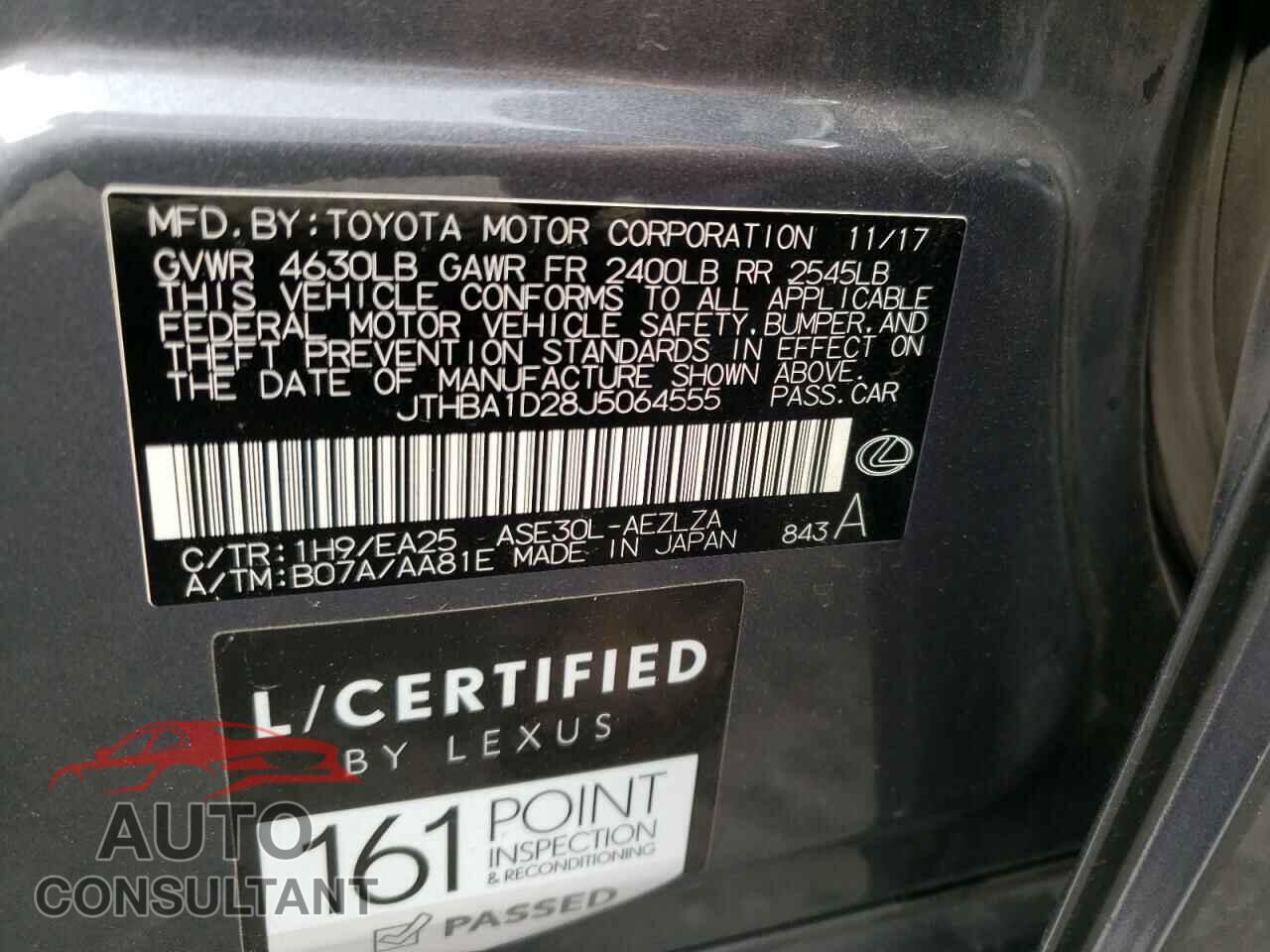 LEXUS IS 2018 - JTHBA1D28J5064555