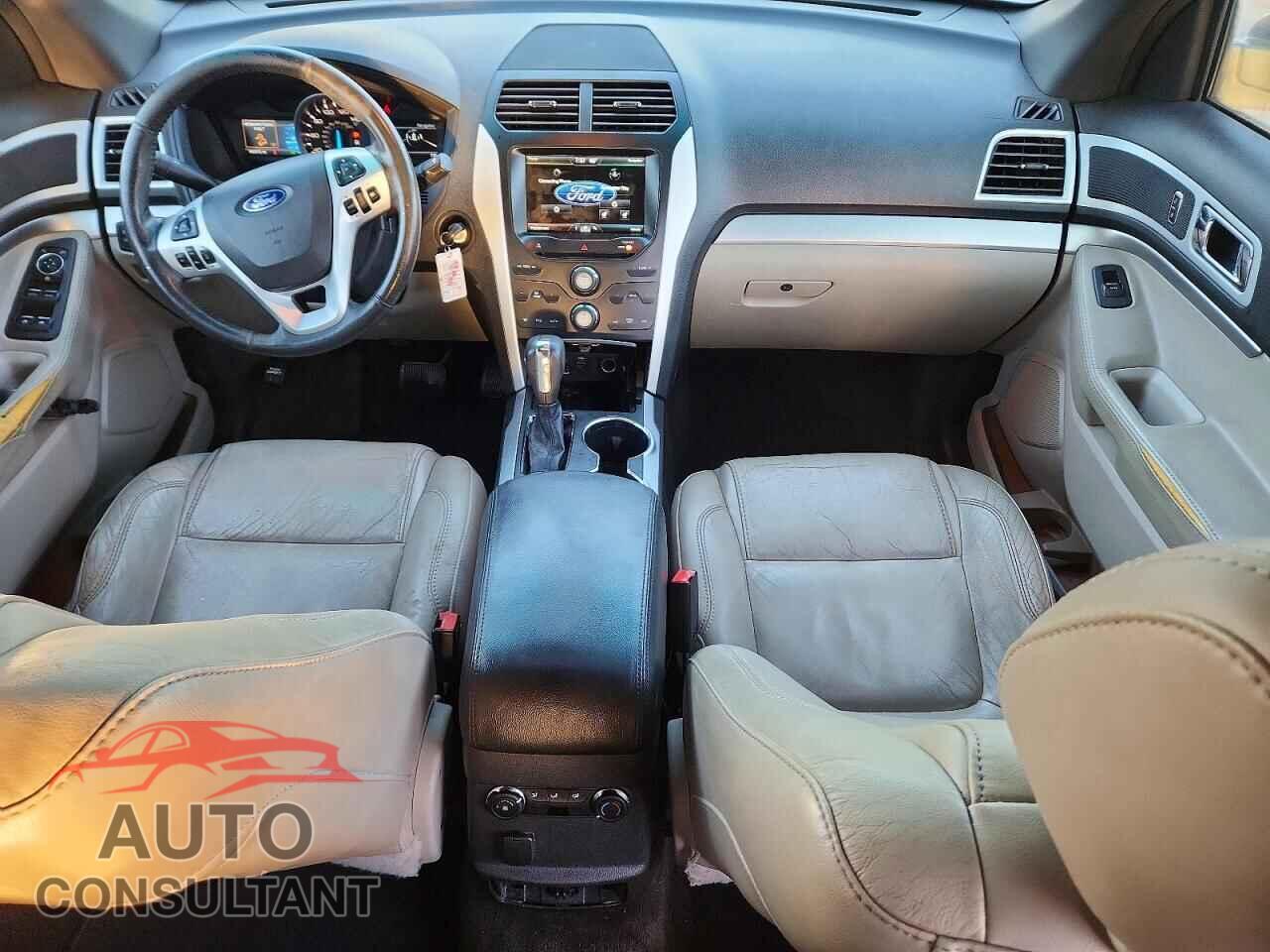 FORD EXPLORER 2015 - 1FM5K8D82FGB00384