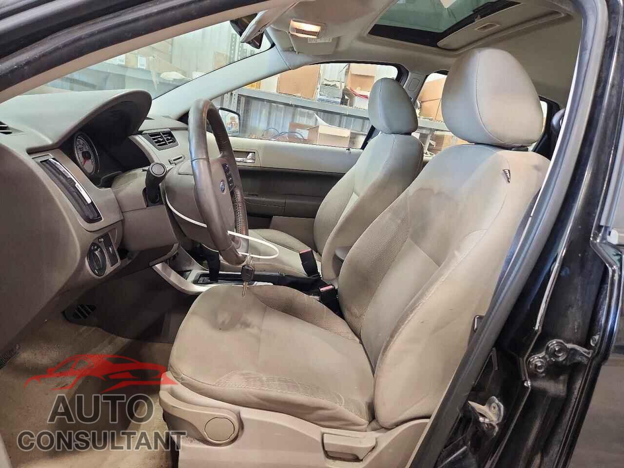 FORD FOCUS 2010 - 1FAHP3GN2AW185710