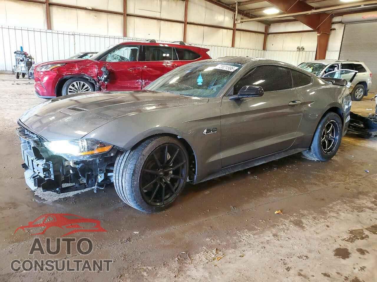 FORD MUSTANG 2021 - 1FA6P8CF5M5111095