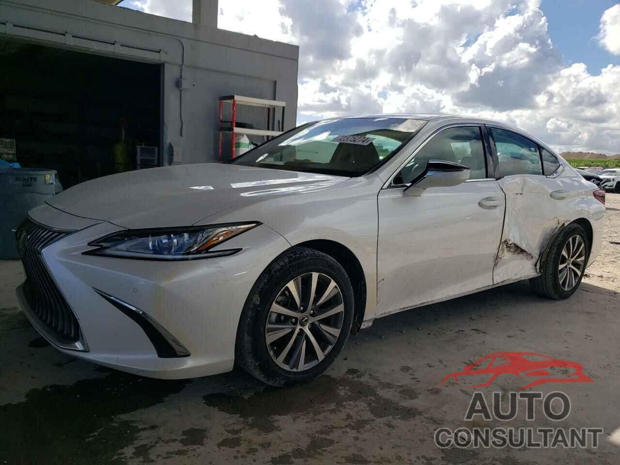 LEXUS ES350 2021 - 58ADZ1B13MU109283