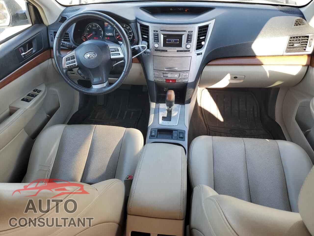 SUBARU OUTBACK 2014 - 4S4BRBLC4E3284198