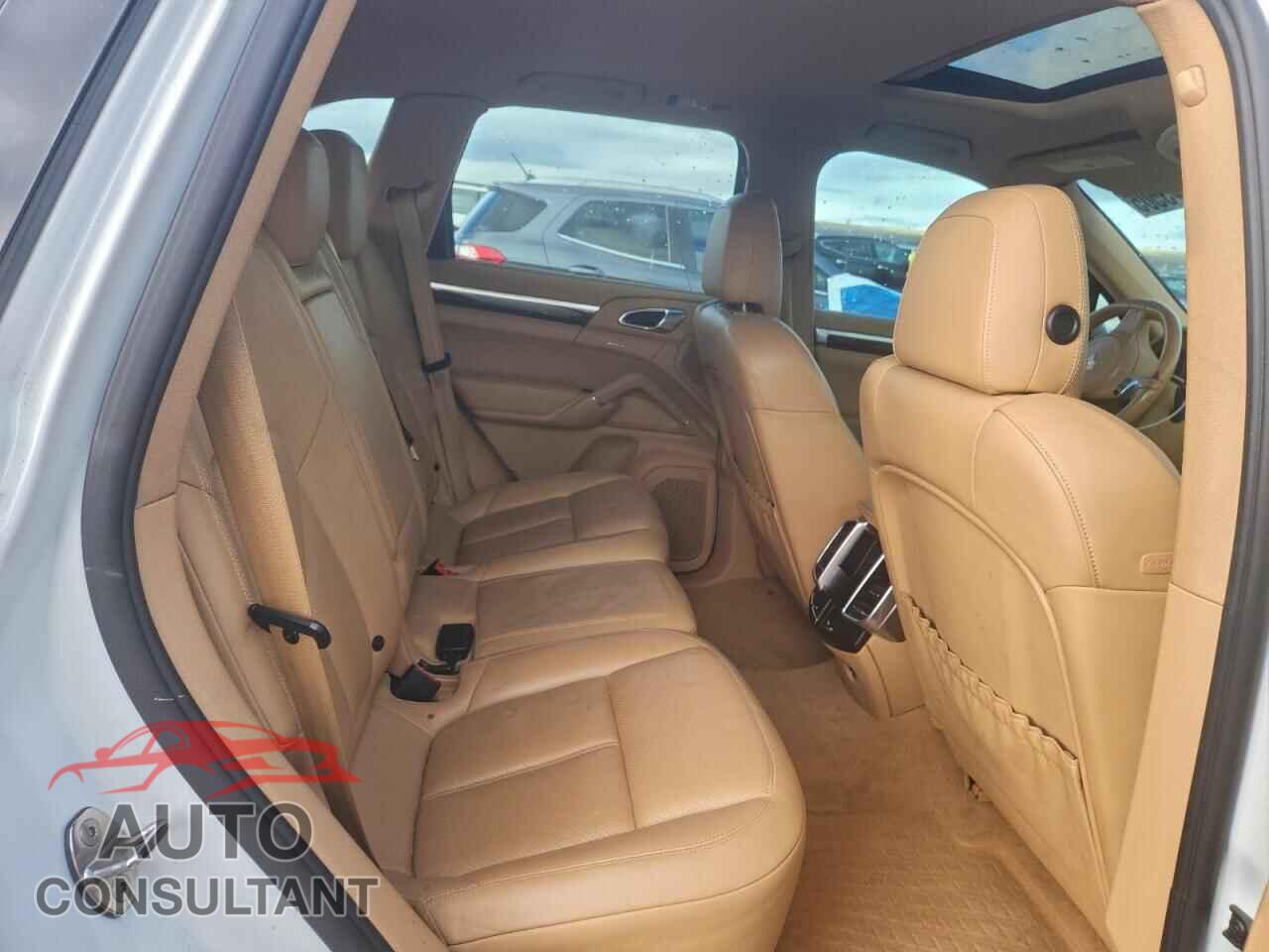 PORSCHE CAYENNE 2013 - WP1AF2A23DLA20700