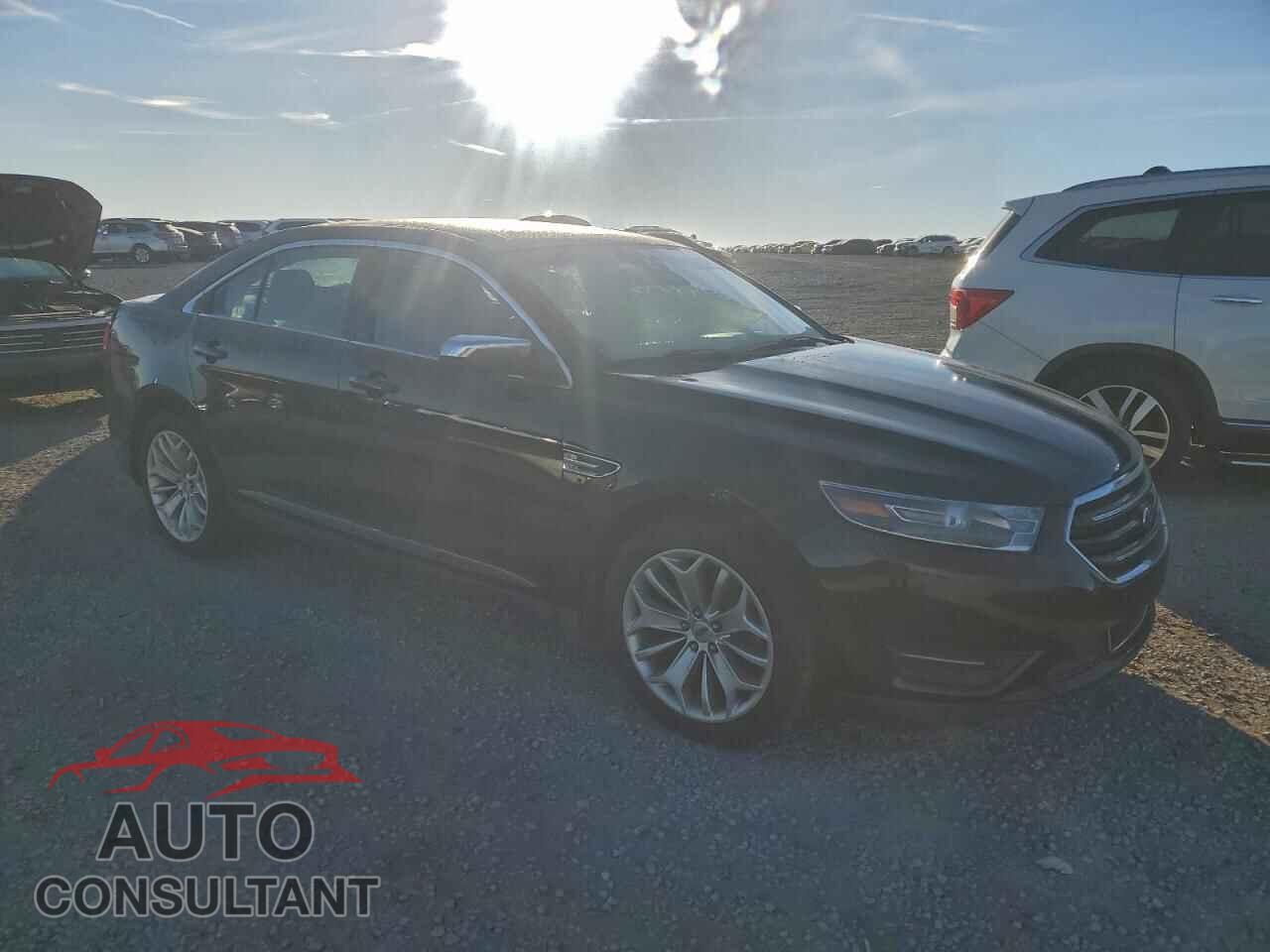 FORD TAURUS 2017 - 1FAHP2F83HG128149