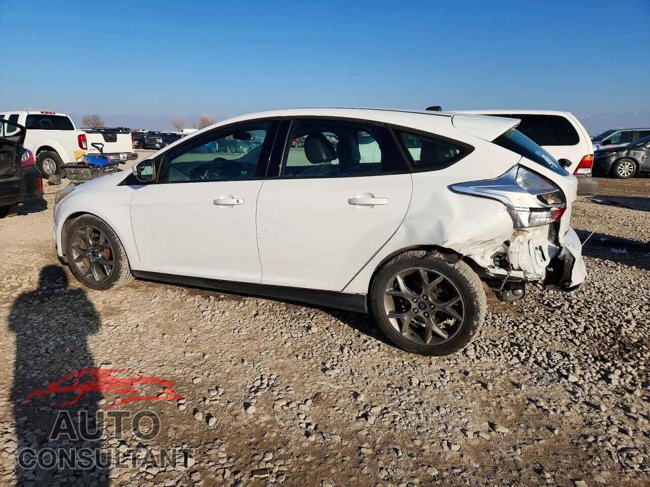 FORD FOCUS 2014 - 1FADP3K2XEL337574