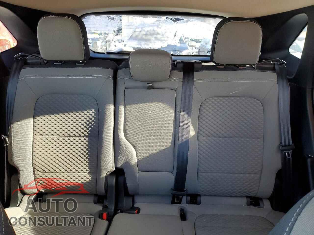 FORD ESCAPE 2020 - 1FMCU0G60LUA74202