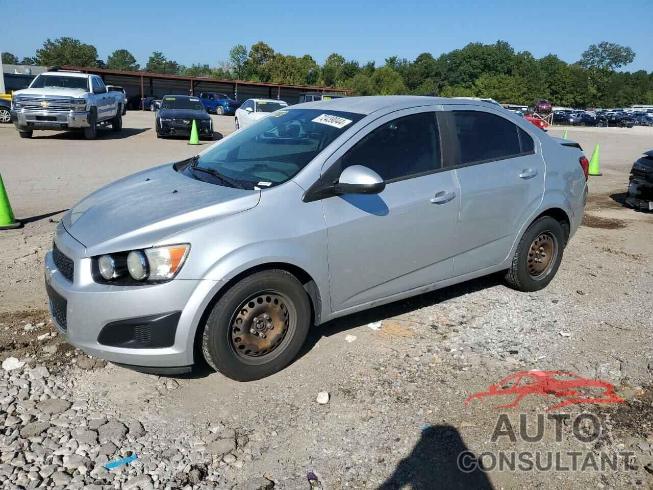 CHEVROLET SONIC 2014 - 1G1JA5SH5E4152902