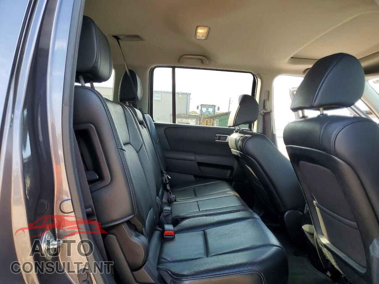 HONDA PILOT 2014 - 5FNYF4H52EB031445
