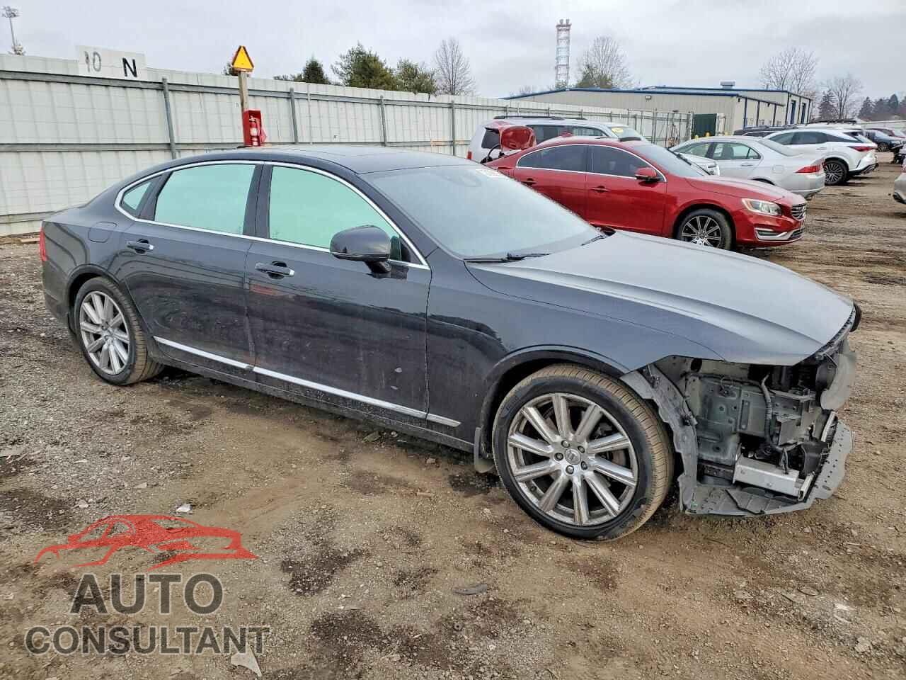 VOLVO S90 2018 - LVY992MLXJP030945
