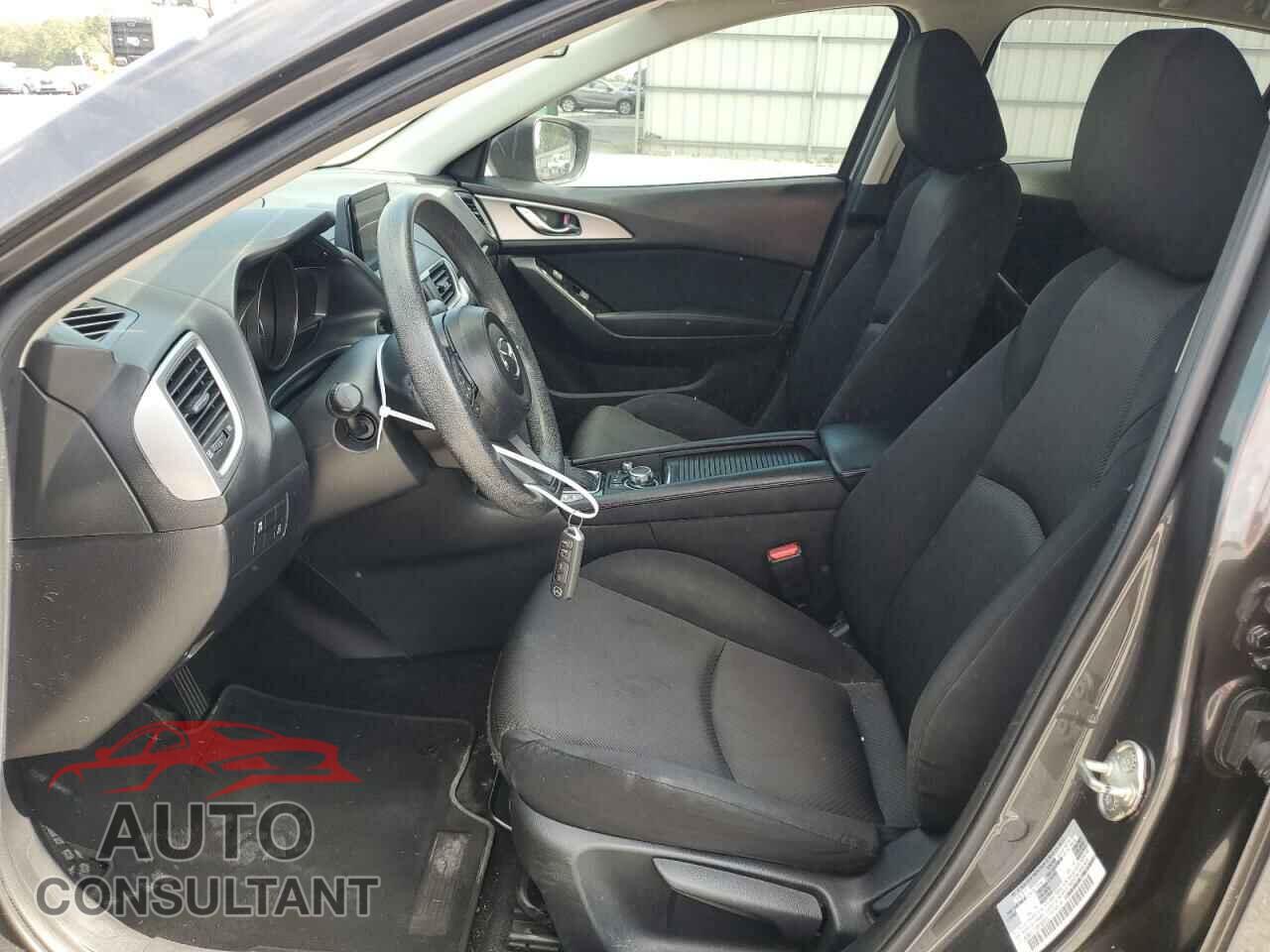 MAZDA 3 2017 - 3MZBN1U7XHM153319