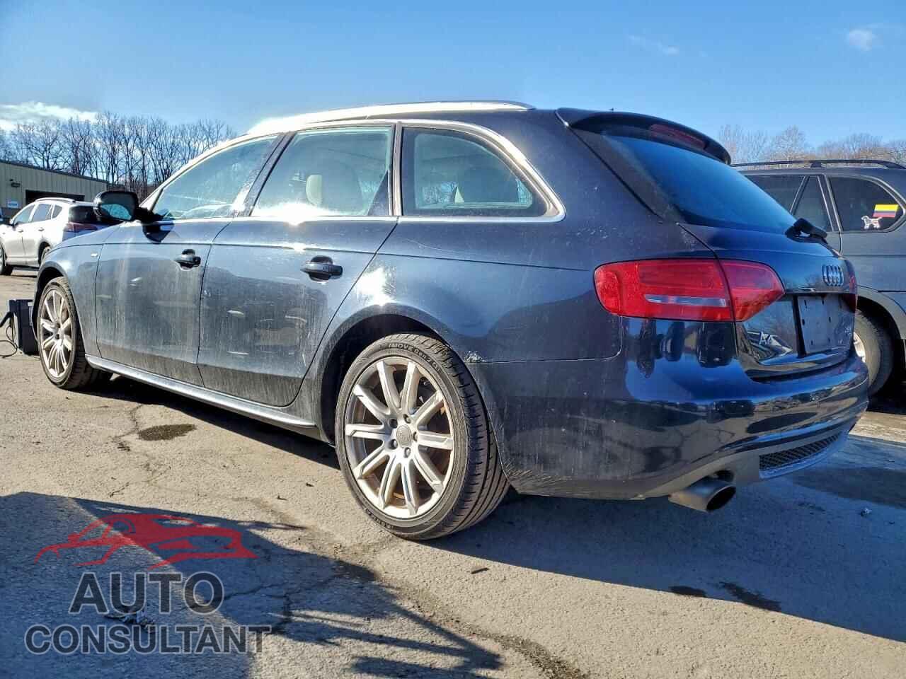 AUDI A4 2012 - WAUWFAFL7CA073359