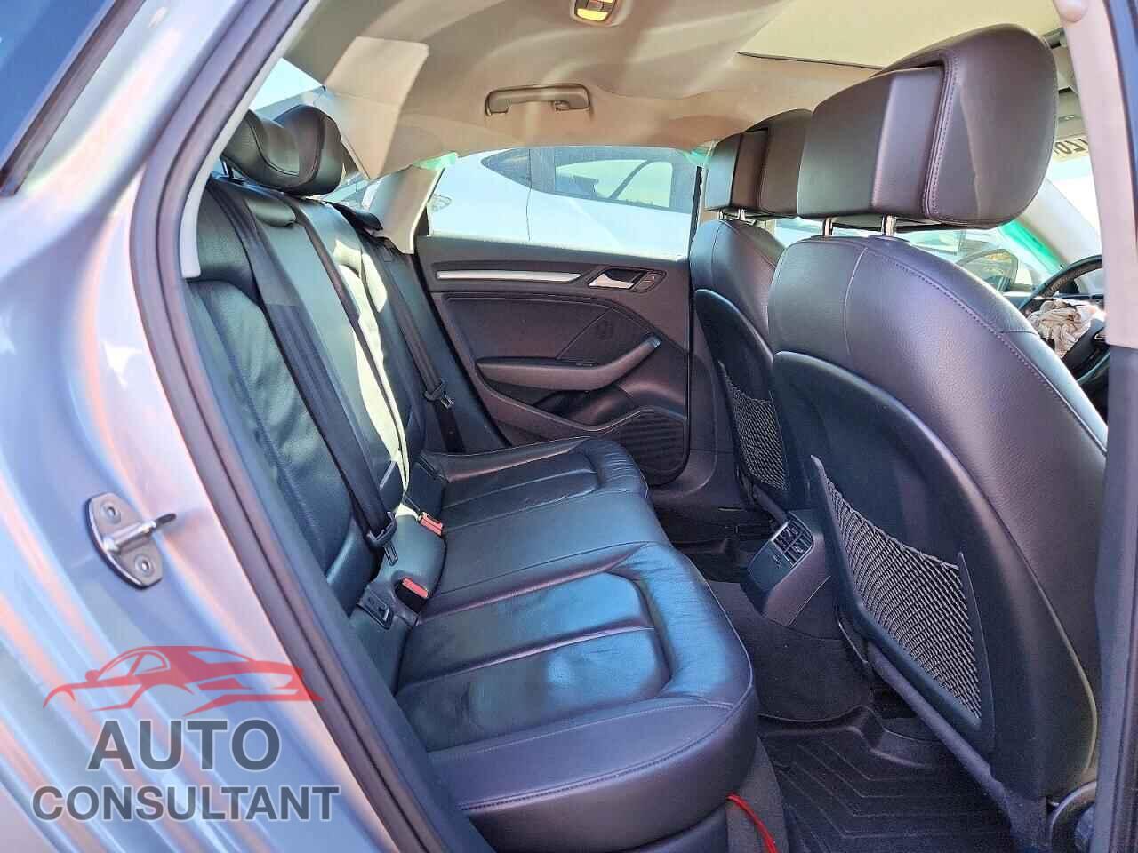 AUDI A3 2015 - WAUBFGFF0F1056192