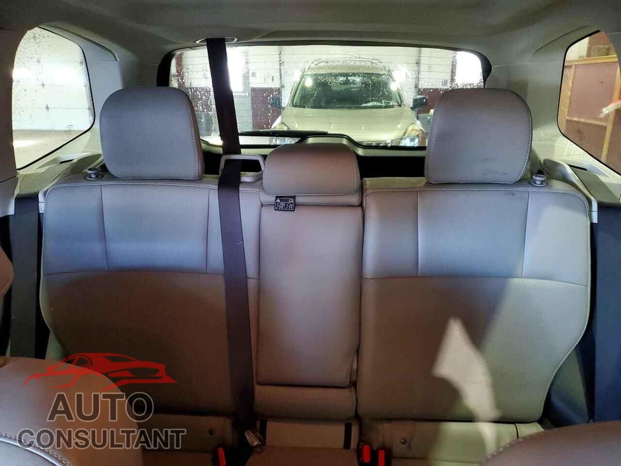 SUBARU FORESTER 2017 - JF2SJALC6HH412973