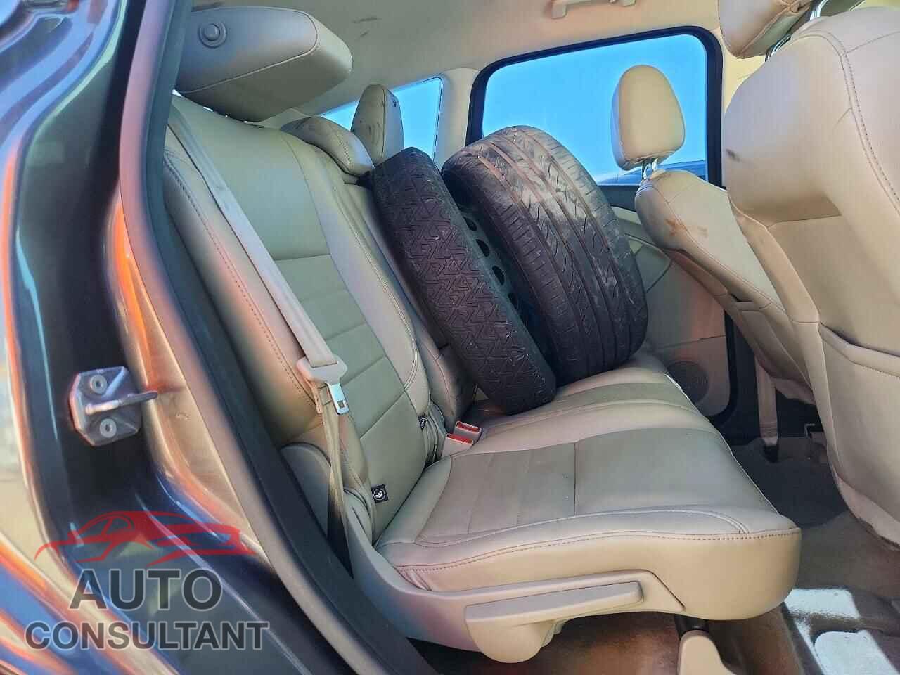 FORD CMAX 2015 - 1FADP5CUXFL110866