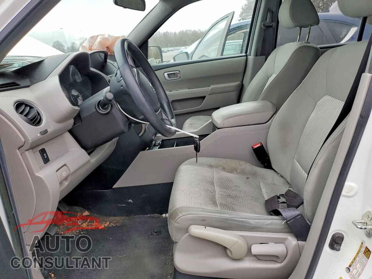 HONDA PILOT 2013 - 5FNYF3H25DB017778
