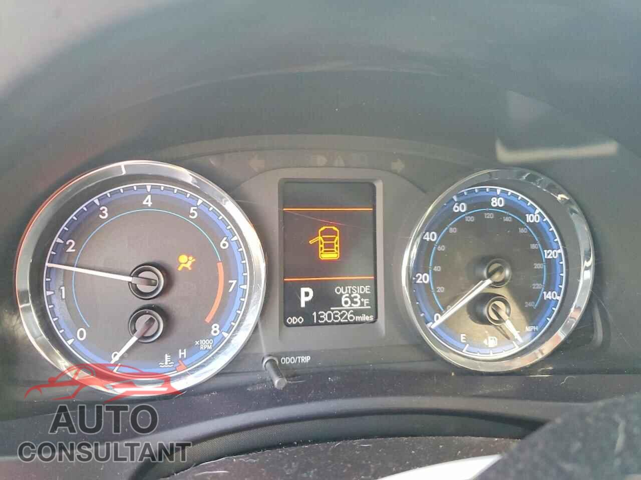 TOYOTA COROLLA 2019 - 5YFBURHE2KP896487