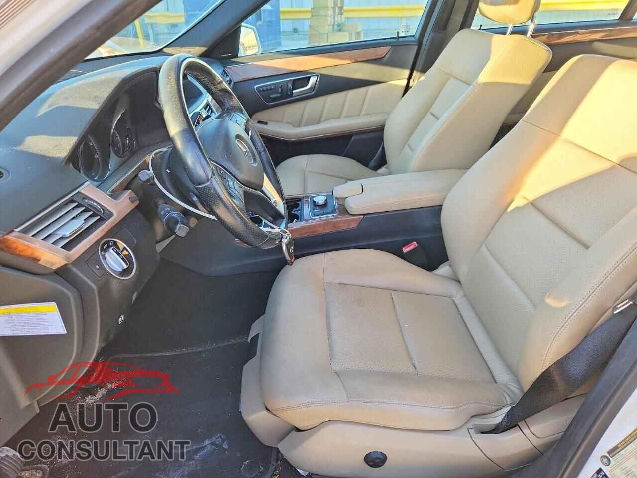 MERCEDES-BENZ E-CLASS 2013 - WDDHF5KB1DA753569