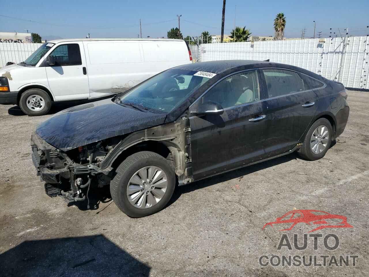 HYUNDAI SONATA 2016 - KMHE24L17GA041933